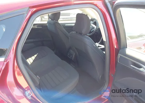 2018 Ford Fusion Se из США, поврежденный, VIN 3FA6P0HD6JR142647